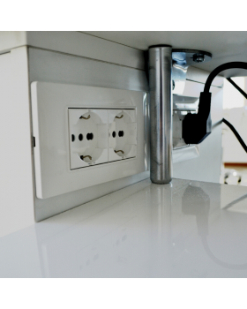 Маникюрные стол "310LX"