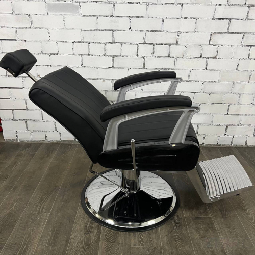 Барбершоп кресло "Леонард"
