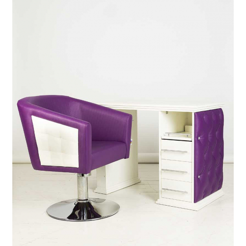 Маникюрное кресло клиента "Hunter"